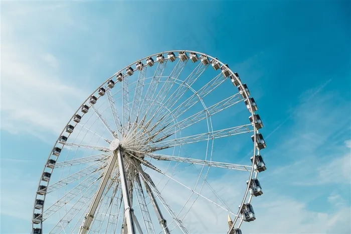 游乐场大型摩天轮高清图片
