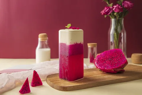 奶茶店水果茶饮品特饮高清图火龙果奶盖