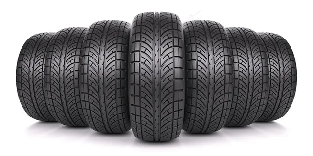 排在一起的轮胎 排在一起的轮胎