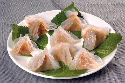 水晶泡菜饺 水晶泡菜饺