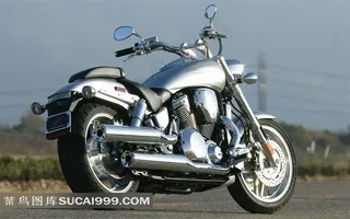 本田VTX1800摩托特写