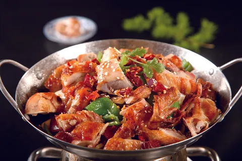 干锅美食焖锅湘菜麻辣香辣纸锅干锅腊鸡