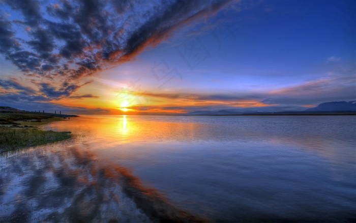 黄昏的大海夕阳风景