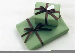 情人节礼物-绿色的礼盒