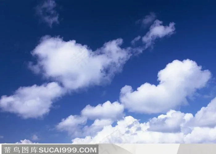 深蓝色天空云朵蓝天白云云层