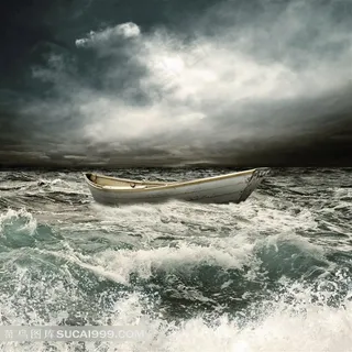 大海波浪小船图片