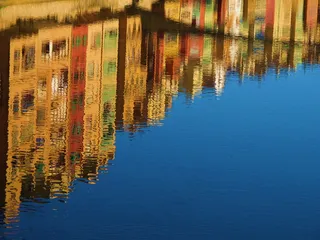 房子的倒影图片