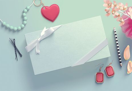 蓝色盒子首饰vi化妆品背景俯视图