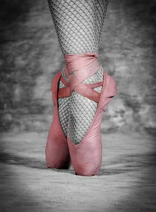 芭蕾舞脚部特写高清摄影图片