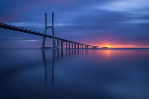 夕阳下的跨海大桥景观摄影图片 夕阳下的跨海大桥景观摄影图片