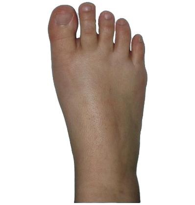 赤脚 PNG免抠(398x419)