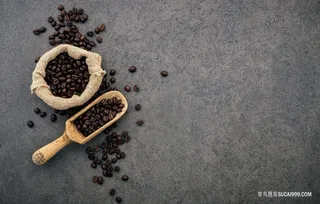 装在袋子里的咖啡豆