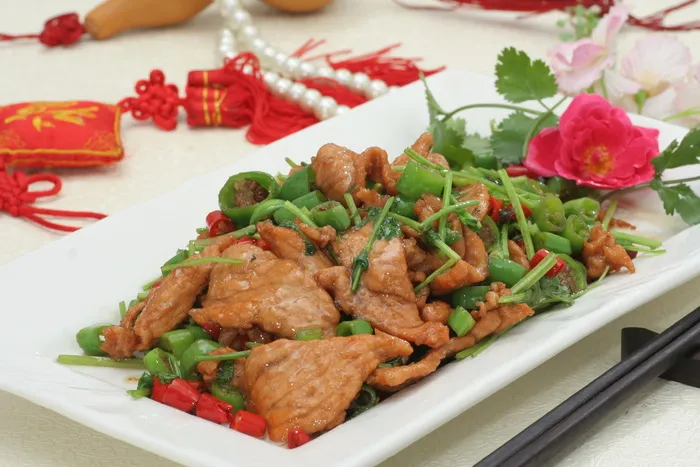 小炒黄牛肉 38元 (2)