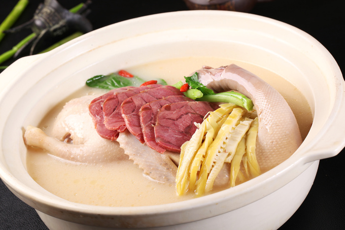 芦干老鸭煲 (2)