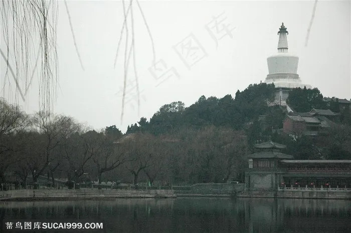 北海公园白塔