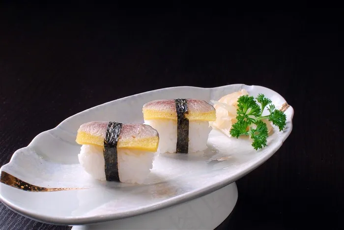 寿司希零鱼仔寿司美食素材