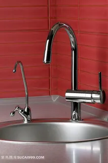 水龙头特写图片