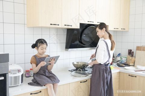 商务男士 小女孩 幸福家庭 温馨家庭 全家福 一家三口 温馨 职业女性