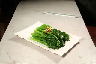 芥兰清炒蒜茸白灼16元 (1)