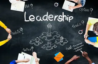 商务人物讨论摄影高清图片