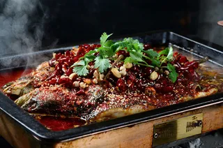 麻辣炭烤烤鱼