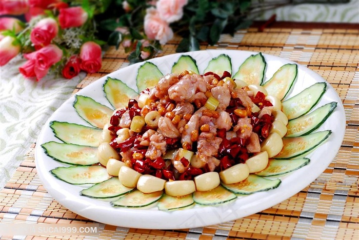 霸王嫩兔中华美食摄影图