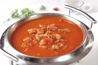 干锅美食焖锅湘菜麻辣香辣纸锅干锅番茄炖牛腩