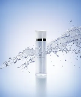 精美水润护肤品海报PSD分层素材 精美水润护肤品海报PSD分层素材