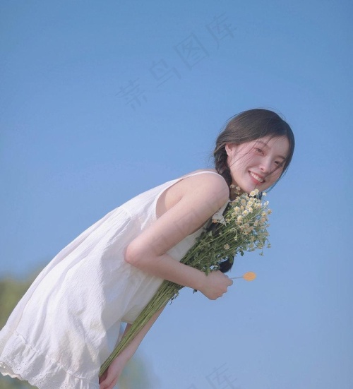可爱萝莉风清纯美女图片