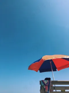 夏日遮阳伞图片 夏日遮阳伞图片