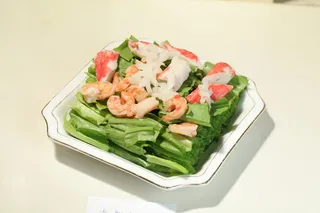 海鲜拌生菜16元