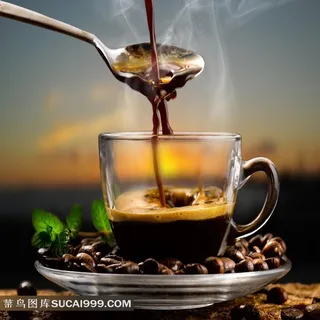 冲咖啡摄影高清图片之一 冲咖啡摄影高清图片之一