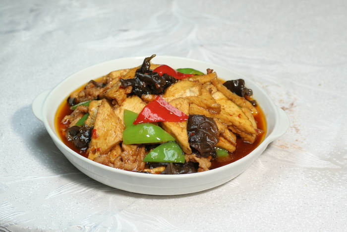 家常豆腐16元