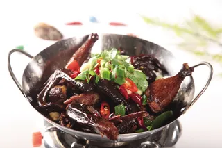 干锅美食焖锅湘菜麻辣香辣纸锅干锅将军鸭