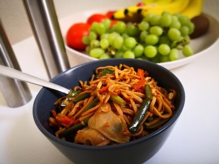 美味炒面条图片