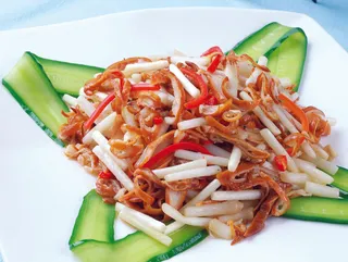 J04-0128   花生苗炒腊肠