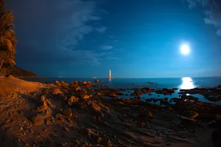 海南三亚大小洞天日出美景图片