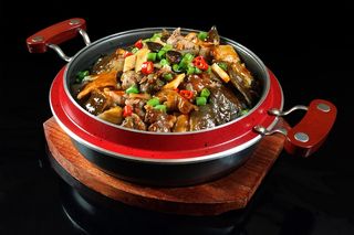 石锅煲类火锅川菜特色菜生爆大甲鱼