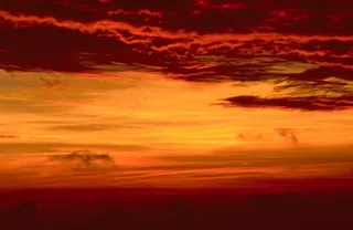 火红的天空背景素材