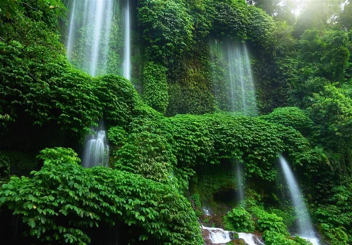 高清唯美清新瀑布风景图片
