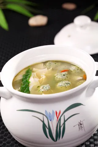 D00420香菜丸子炖豆筋 (1)