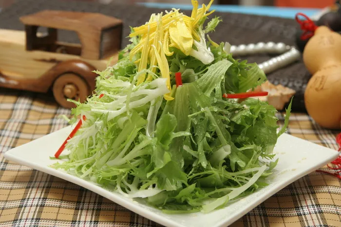 34  凉拌苦菊-