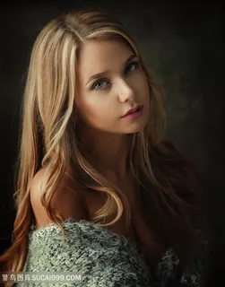 低胸金发欧美美女图片 低胸金发欧美美女图片