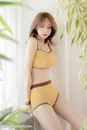 穿着性感内衣的韩国美女模特柳京图片