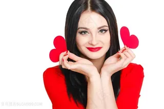 黑发美女拿着爱心图片心型图片