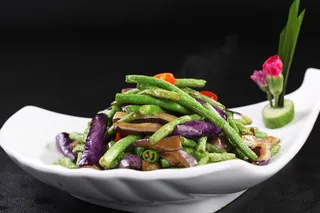 R00829杭茄炒豆角