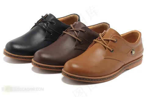 高清三只男式皮鞋图片