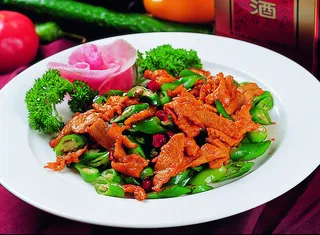 川菜湘菜高清菜谱 线椒炒牛柳