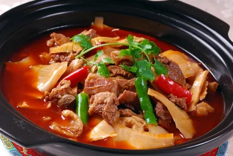 煲类火锅川菜特色菜笋子羊肉煲