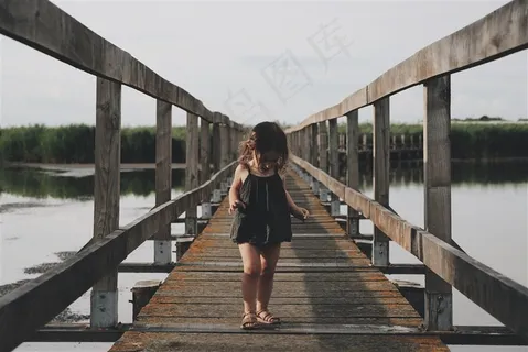 萌萌的小女孩大图 萌萌的小女孩大图